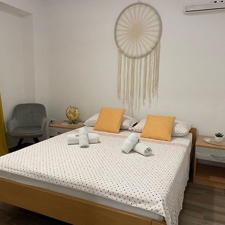 Apartmani Danica نيغيزيني المظهر الخارجي الصورة