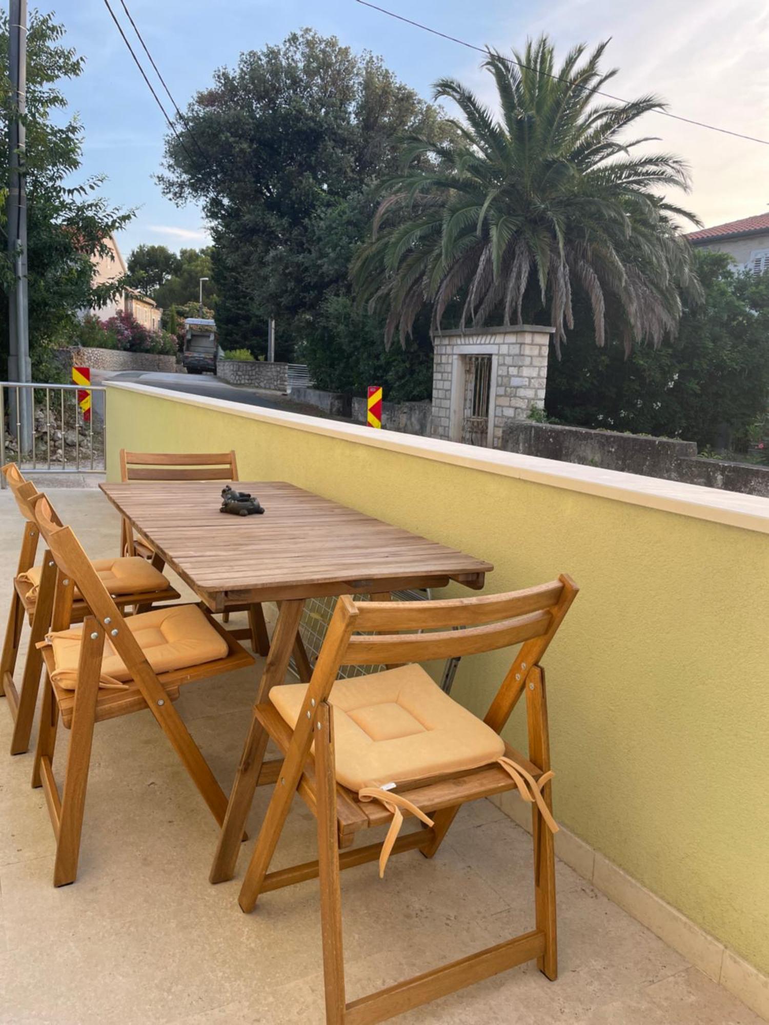 Apartmani Danica نيغيزيني المظهر الخارجي الصورة
